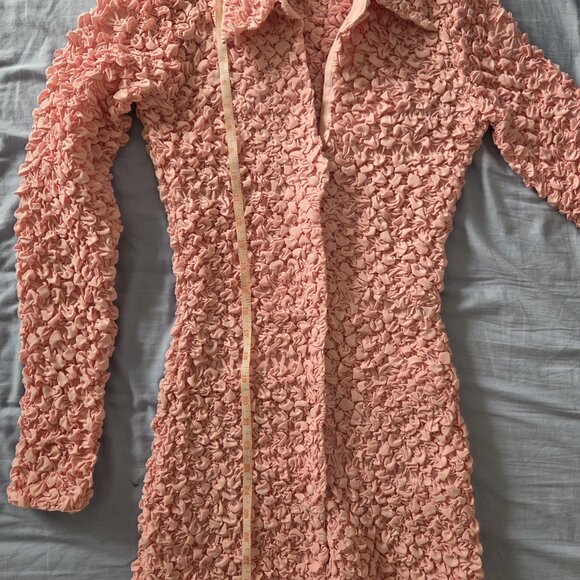 BNWT ASOS DESIGN popcorn texture mini shirt dress in pink US4 slim fit - Picture 5 of 8